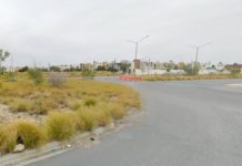 Rateros amagan a su víctima para robarle su unidad