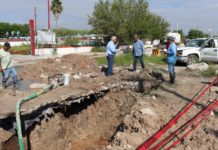 Supervisó Gerente de COMAPA reparación de fuga de agua en la colonia Granjas Económicas