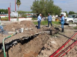 Supervisó Gerente de COMAPA reparación de fuga de agua en la colonia Granjas Económicas