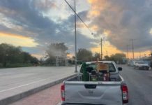 Realizan trabajos de fumigación en varios puntos de Camargo