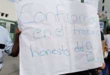 Ciudadanos apoyan el Canseco y a su director