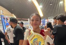 Felicita Carlos Peña Ortiz a los campeones nacionales de boxeo