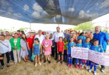 Inauguraron Carlos Peña Ortiz y vecinos una Cancha de Usos Múltiples en Fuentes Coloniales