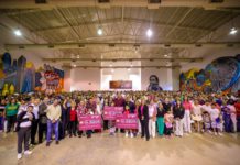 Felicitó Carlos Peña Ortiz a padres y madres interesados en educación de sus hijos