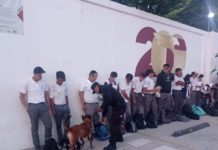 Realizan Binomios Caninos de la Guardia Estatal inspección a escuelas de Ciudad Victoria