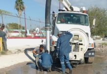 Sondeó COMAPA red de alcantarillado en la colonia Paseo Residencial