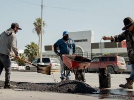 Realizan mejoramiento vial en calles de Matamoros