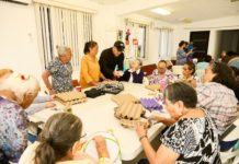 Inician trabajos de manualidades en preparación para las festividades decembrinas