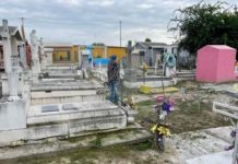 Servicios Primarios Realiza Limpieza en el Panteón de Guardados de Abajo