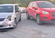 Accidentes dejan cuantiosos daños materiales en unidades y caos vial