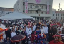 Alcalde Carlos Peña Ortíz, premia a la mejor catrina y catrín en fiestas de día de muertos