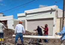 Inició COMAPA rehabilitación de drenaje sanitario en la colonia Vicente Guerrero