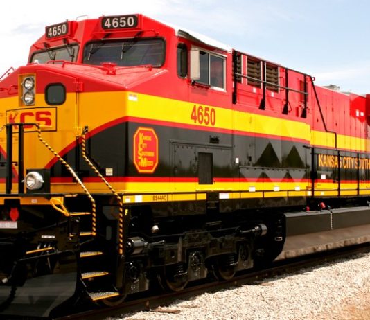 Su pasión desde pequeña son los trenes, y los maneja; es Wendy la ferrocarrilera