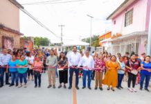 Inauguró Carlos Peña Ortiz pavimentación por más de 5.7 MDP con vecinos de la Santa Cruz
