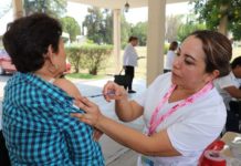Exhorta Salud a la población a aplicarse vacunas contra influenza, covid-19 y neumococo