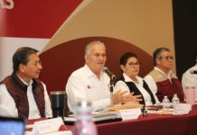 Evalúa Salud programas prioritarios y define acciones para el 2025