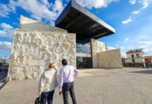 Recorrió Carlos Peña Ortiz con Embajador de Indonesia el Centro Histórico de Reynosa