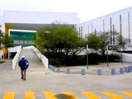 Accidente vial deja una persona lesionada y daños en carretera a San Fernando