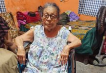 Otorga DIF Reynosa sillas de ruedas y atención médica para la comunidad