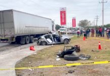 Mueren dos personas en aparatoso accidente vial en carretera a San Fernando