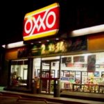 Ratero asalta psicol_gicamente a empelados de tienda y se lleva el dinero