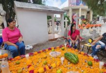 Quedó muy bonita la entrada del panteón: agradecen visitantes limpieza y diseño del Sagrado Corazón