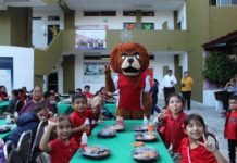 Brindan alegría y apoyo a los niños de la Casa Hogar Mami