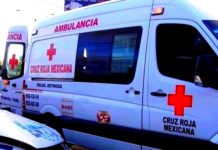 Unidad medica auxilia a persona lesionada tras sufrir un clásico “cerrón”