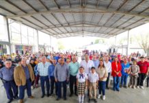 Recibió escuela primaria Auditorio de usos múltiples del Gobierno de Carlos Peña Ortiz