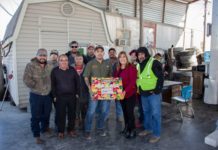 Entregan Roscas de Reyes a camarguenses