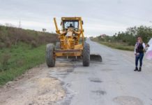 Dan banderazo de obra en poblado Comales