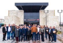 Muestra de unidad encuentro de Carlos Peña Ortiz y sector productivo de Reynosa