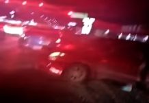 Accidente vial deja cuantiosos daños materiales en libramiento a Monterrey