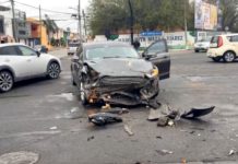 Accidente vial deja lesionados y daños materiales en la Modulo 2000