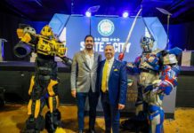 Felicitó Carlos Peña Ortiz al Mayor de Pharr, Texas, Ambrosio Hernández