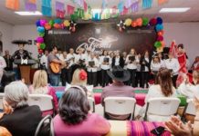 Corona DIF Matamoros al Rey y Reina de las Fiestas Mexicanas 2025, de la Casa Club del Adulto Activo
