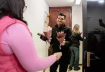 Celebra alcalde Alberto Granados el “Día del Amor y la Amistad” con detalles para los matamorenses