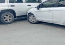 Accidentes viales dejan daños materiales y caos