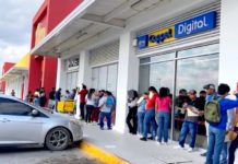 Ciudadanos dejan para el último actualizar credencial de elector INE