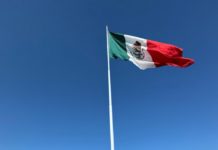 Encabeza Mónica Villarreal Conmemoración del Día de la Bandera