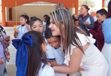 Entregan boletos a alumnos de escuelas y disfruten juegos mecánicos totalmente gratis