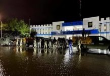 Auxilian a familias de Río Bravo por lluvias