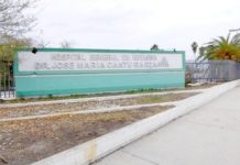 Unidad médica auxilia a persona lesionada en la vía pública