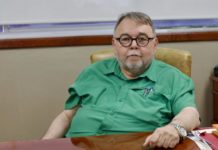 Invitan a aprovechar el 50% de descuento en recargos y a regularizar la tenencia vehicular