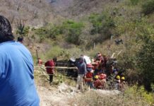 Suman 18 los muertos por accidente en la autopista Mitla-Tehuantepec