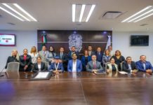 Impuso Carlos Peña Ortiz la Medalla al Mérito Ciudadano, “Ing. Marte R. Gómez” al artista Artemio Guerra Garza