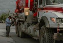 Realizan trabajos de limpieza y desazolve en la ciudad