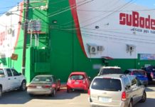 Detienen a sujeto por alterar el orden y al parecer tratar de sacar mercancía de tienda