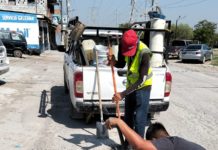 Refuerza COMAPA reemplazo de brocales en diferentes sectores