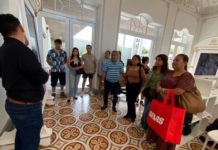 Turistas nacionales y extranjeros visitan el Museo de la Ciudad Tampico